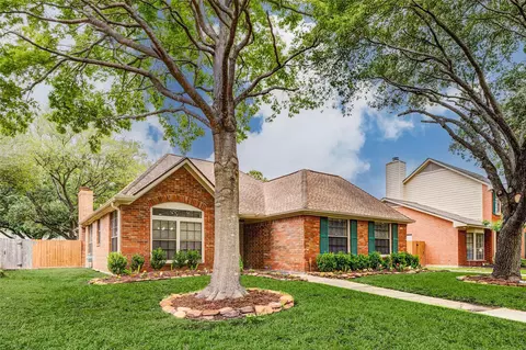 7603 Shangrila Ln, Houston, TX 77095