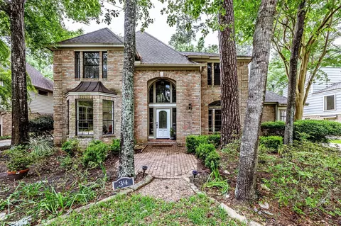 34 W Placid Hill Cir, The Woodlands, TX 77381
