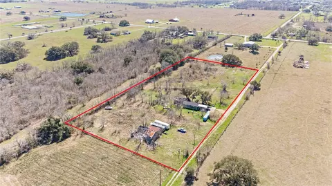 1224 County Road 32, Angleton, TX 77515