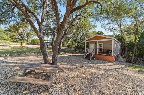 133 Water Pt, Bandera, TX 78003