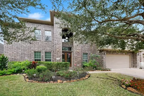 2419 Malaga Ln, League City, TX 77573