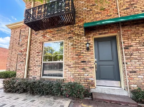 2503 Mccue Rd #6, Houston, TX 77056