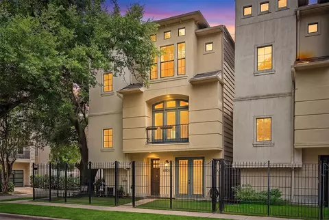 4501 Feagan St, Houston, TX 77007