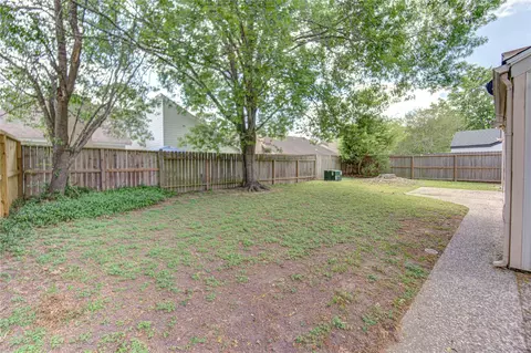 Exterior - 1063 Apache Falls Dr, Katy, TX 77450 photo 3 of 3