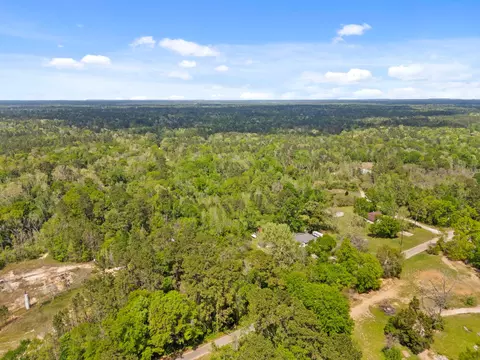 000 Old Texaco Camp Rd, Conroe, TX 77302 photo 8