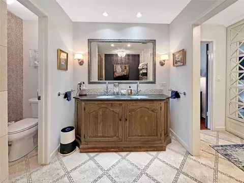 Bath - 6510 Twin Leaf Dr, Spring, TX 77379 photo 3 of 4