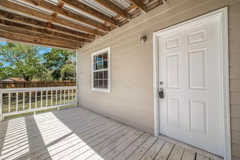 Exterior - 913 Nevell St, Cleveland, TX 77327 photo 5 of 12