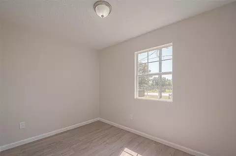 Bedroom - 913 Nevell St, Cleveland, TX 77327 photo 1 of 2