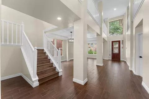Entry Way - 6330 N Borg Breakpoint Dr N, Spring, TX 77379 photo 2 of 4