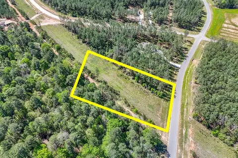 15866 Four Hills Rd, Willis, TX 77378