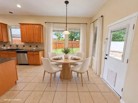 Dining - 13751 Crested Iris Dr, Cypress, TX 77429 photo 3 of 3