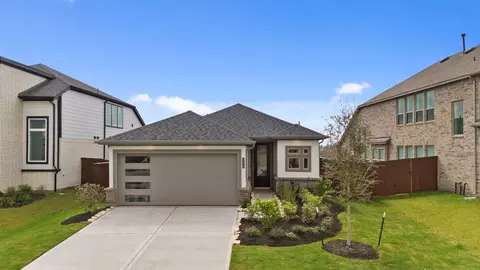 5210 Getty Ln, Iowa Colony, TX 77583