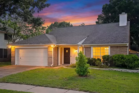 2919 Fresco Dr, Katy, TX 77449