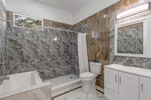 Bath - 20 Coolcrest Dr, Point Blank, TX 77364 photo 1 of 2