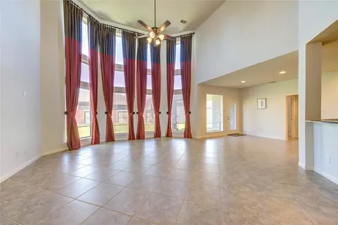 Living - 13419 Breakwater Path Loop Loop, Houston, TX 77044 photo 5 of 8