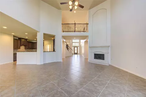 Living - 13419 Breakwater Path Loop Loop, Houston, TX 77044 photo 7 of 8