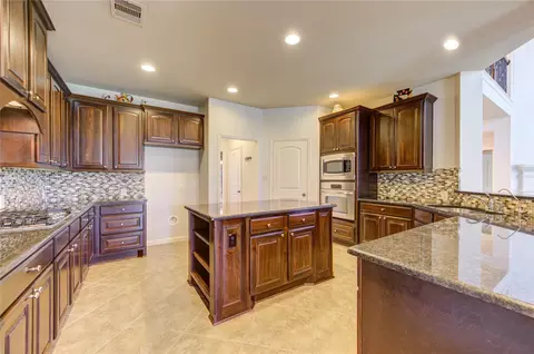 Kitchen - 13419 Breakwater Path Loop Loop, Houston, TX 77044 photo 1 of 2