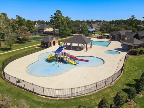 Exterior - 13419 Breakwater Path Loop Loop, Houston, TX 77044 photo 3 of 5