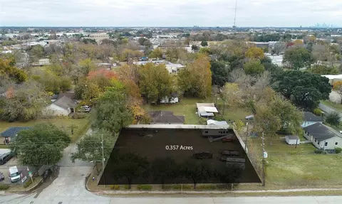 10155 Comanche Ln, Houston, TX 77041 photo 3