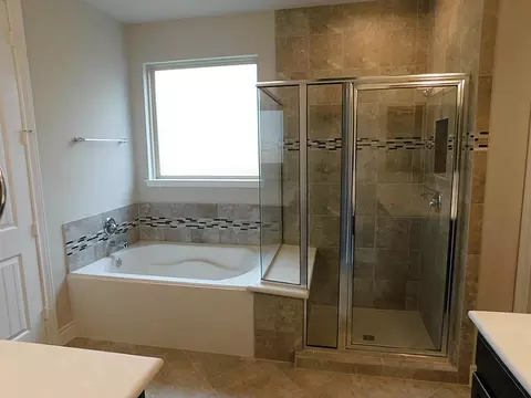 Bath - 25614 British Pine Ct, Katy, TX 77494 photo 5 of 9