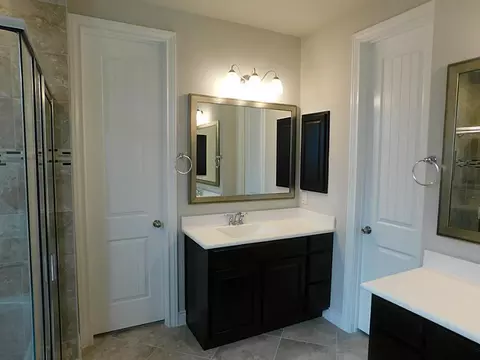 Bath - 25614 British Pine Ct, Katy, TX 77494 photo 2 of 9