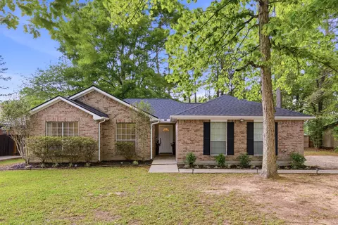 15464 Cardinal Trl, Conroe, TX 77302
