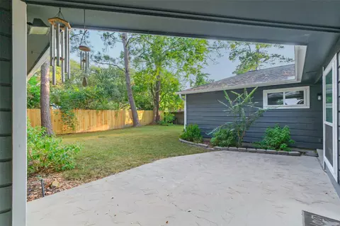 Exterior - 4023 Laverock Rd, Spring, TX 77388 photo 2 of 4