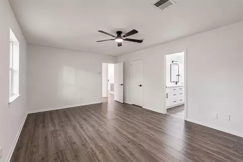 Bedroom - 4023 Laverock Rd, Spring, TX 77388 photo 4 of 9