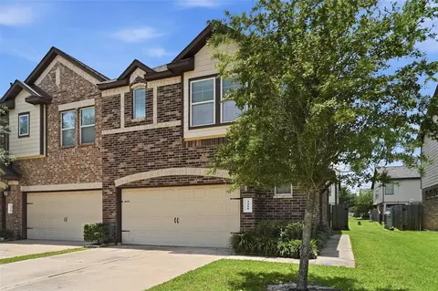 3418 Harvest Meadow Ln, Rosenberg, TX 77471