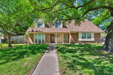 4606 Chaparral Dr, Baytown, TX 77521