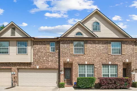 2945 Sandcastle Ln, Houston, TX 77057