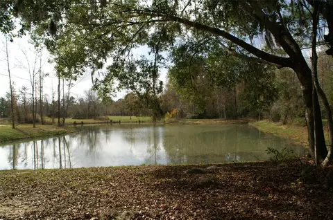 13 Robin Hood, Cleveland, TX 77327