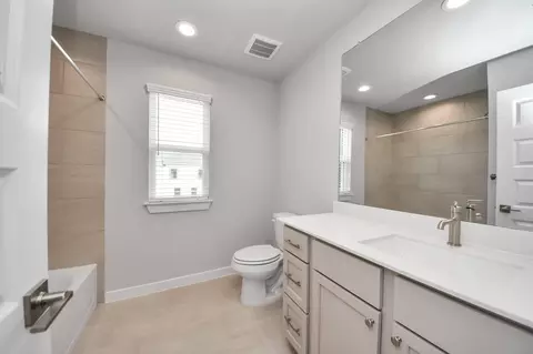 Bath - 3043 Native Spring Dr, Spring, TX 77373 photo 5 of 6