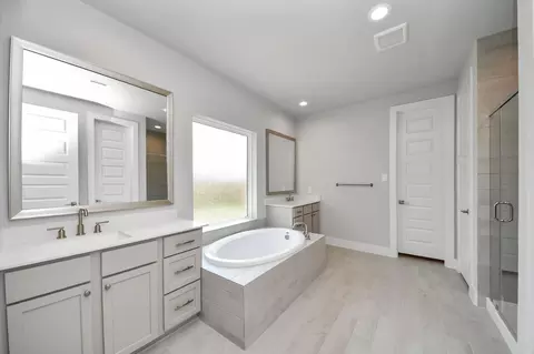 Bath - 3043 Native Spring Dr, Spring, TX 77373 photo 1 of 6