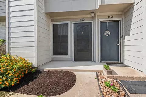 3919 Fairmont Pkwy #113, Pasadena, TX 77504
