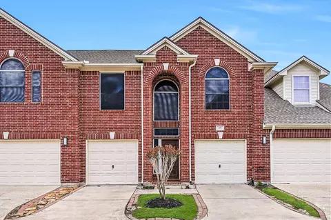 1408 S Friendswood Dr #105, Friendswood, TX 77546