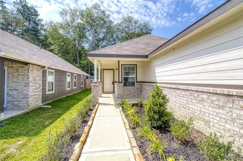 3608 Cub Dr, Conroe, TX 77301 photo 1