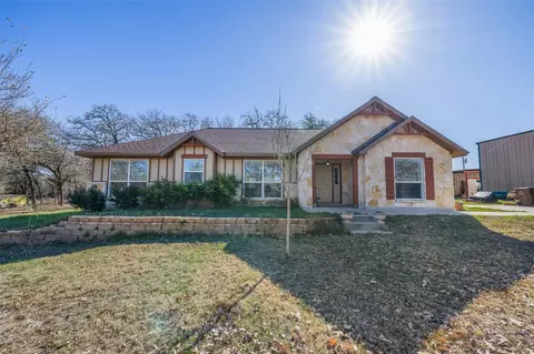 2412 County Road 424, Dime Box, TX 77853
