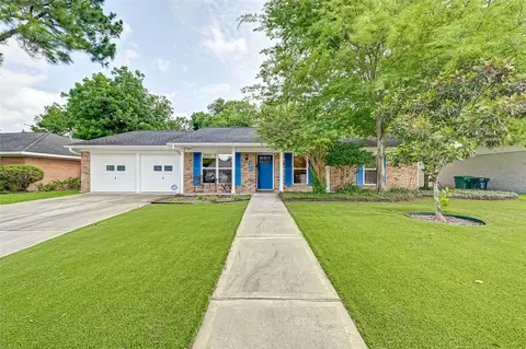 5806 Cartagena St, Houston, TX 77035