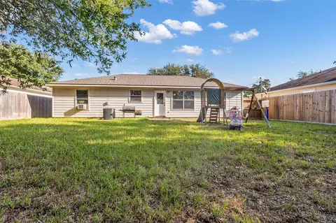 Exterior - 16368 Many Trees Ln, Conroe, TX 77302 photo 3 of 5