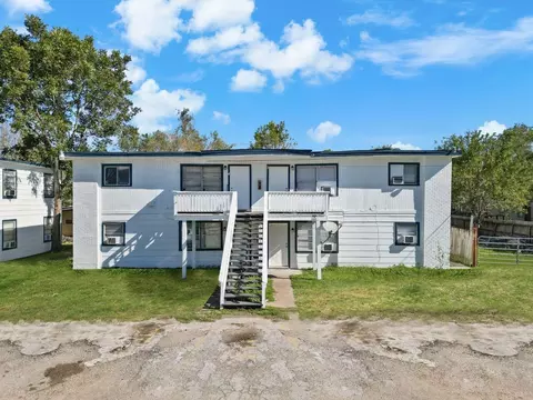 2312 2315 Avenue B, Dickinson, TX 77539