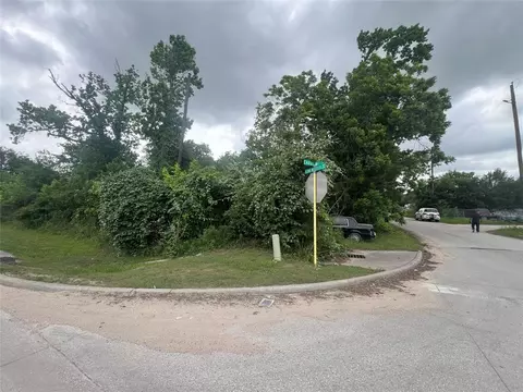 120 Caroline St, Spring, TX 77373 photo 1