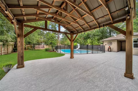 Exterior - 6407 Craigway Rd, Spring, TX 77389 photo 5 of 11