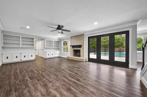 Living - 6407 Craigway Rd, Spring, TX 77389 photo 1 of 9