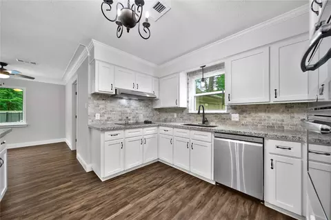 Kitchen - 6407 Craigway Rd, Spring, TX 77389 photo 1 of 3