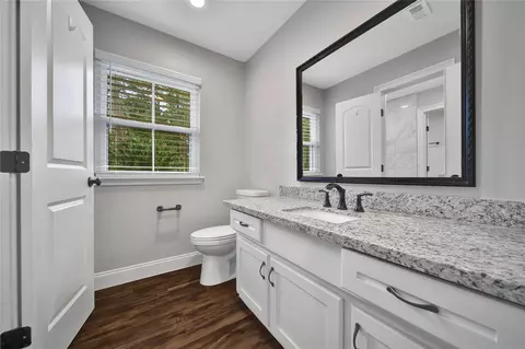 Bath - 6407 Craigway Rd, Spring, TX 77389 photo 4 of 4