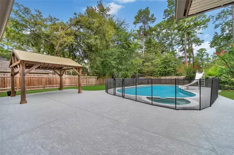 Exterior - 6407 Craigway Rd, Spring, TX 77389 photo 3 of 11