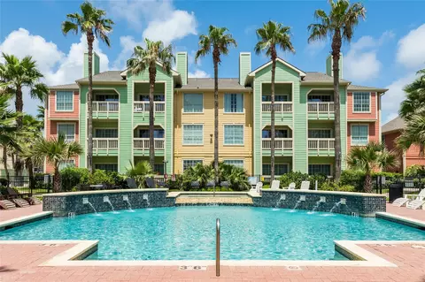 7000 Seawall Blvd #316, Galveston, TX 77551