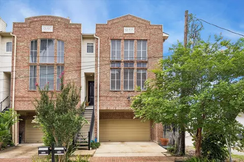 915 Knox St #D, Houston, TX 77007