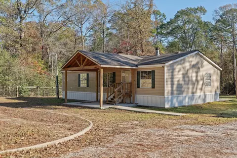 53 Pine Oak Ln, Huntsville, TX 77340